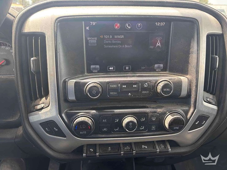 2014-gmc-sierra-1500-4x4-crew-cab-pickup-truck-image-15