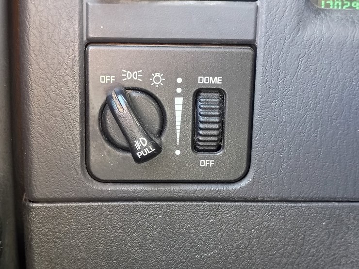 2002-dodge-durango-image-54