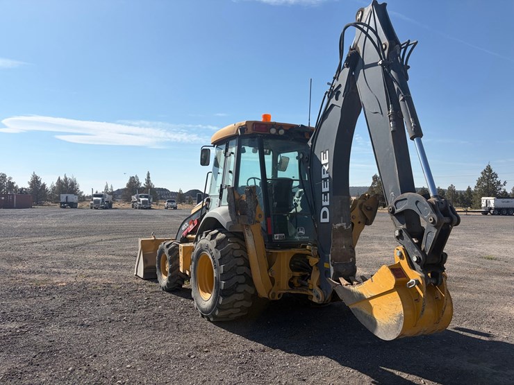 2017-deere-410l-image-3