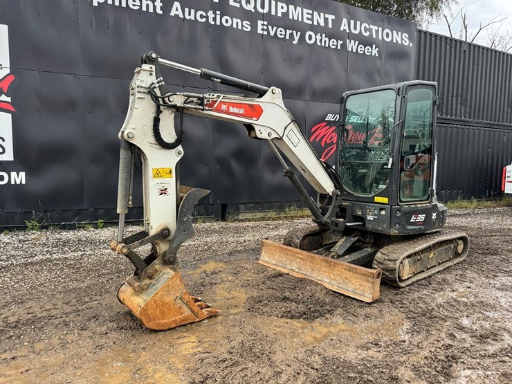 2023-bobcat-e35i-image-2