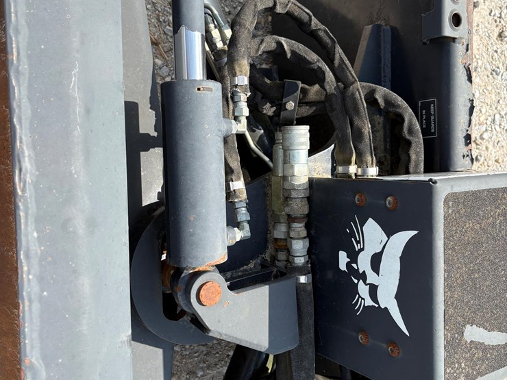 bobcat-80-image-17