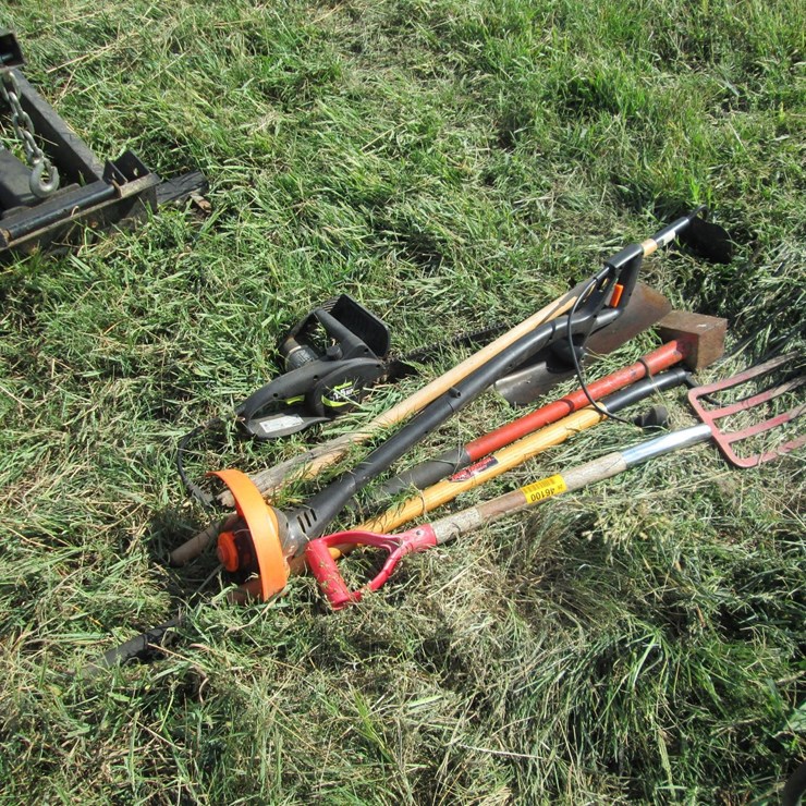 #46100 • Lot of Misc Hand Tools INV#46100