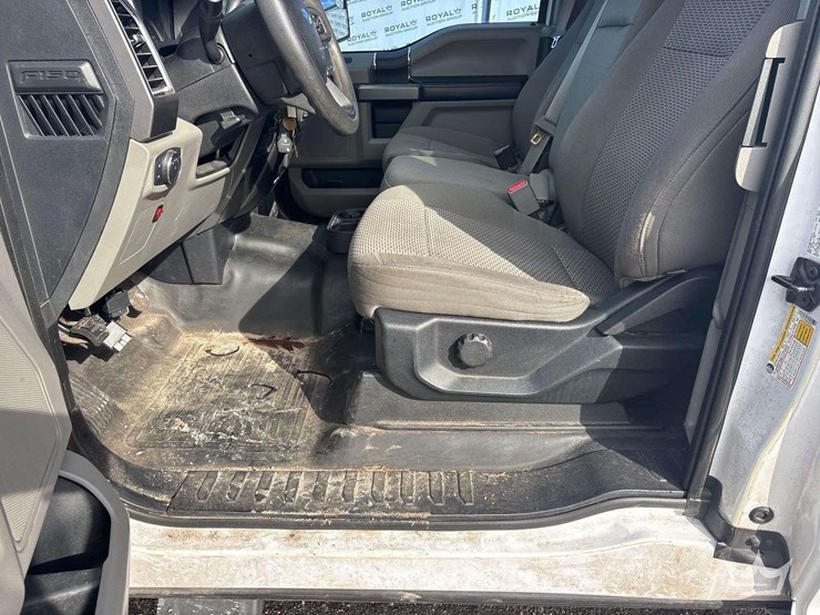 2015-ford-f150-image-12