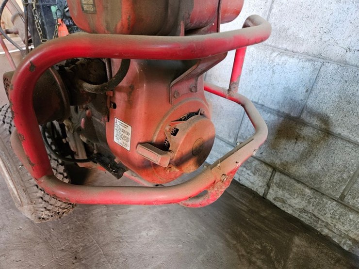 #8768-•-rear-tine-garden-tiller-image-13