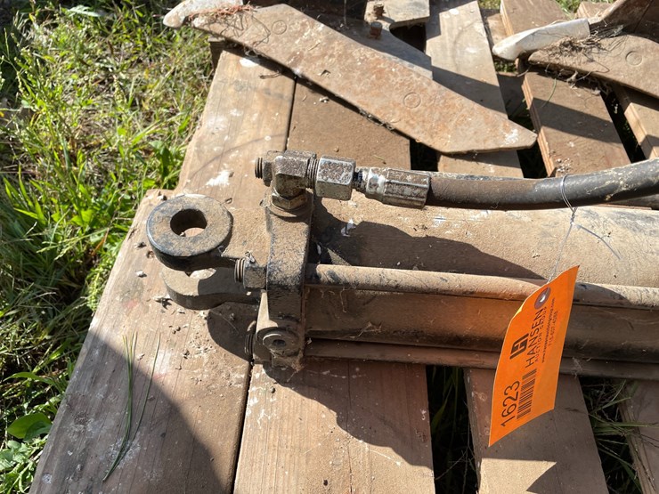 #1623-•-chief-3,000-psi-hydraulic-cylinder-image-4