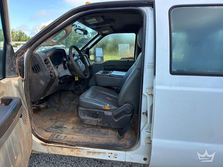 2015-ford-f450-image-11