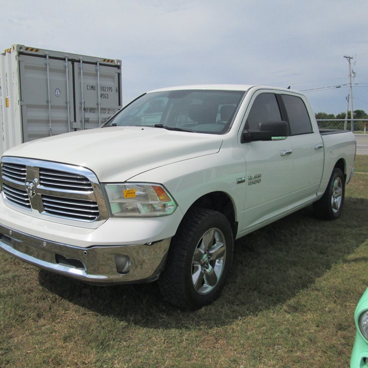 2016 DODGE RAM 1500