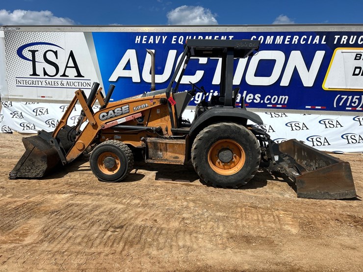 #2486-•-2015-case-570nep-skip-loader-image-2