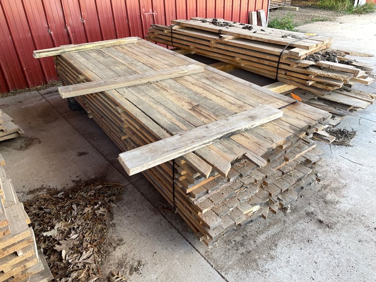 #1655-•-bundle-of-pine-boards-image-3