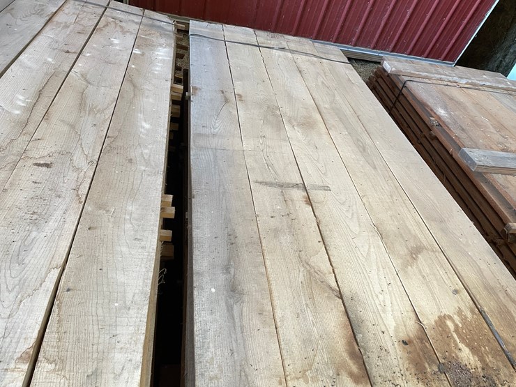 #1660-•-bundle-of-oak-boards-image-3