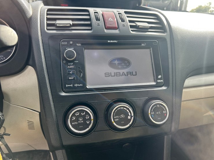 2013-subaru-crosstrek-image-49