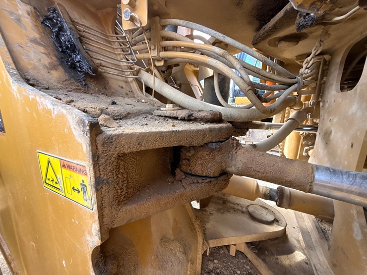 2010-caterpillar-980h-image-31