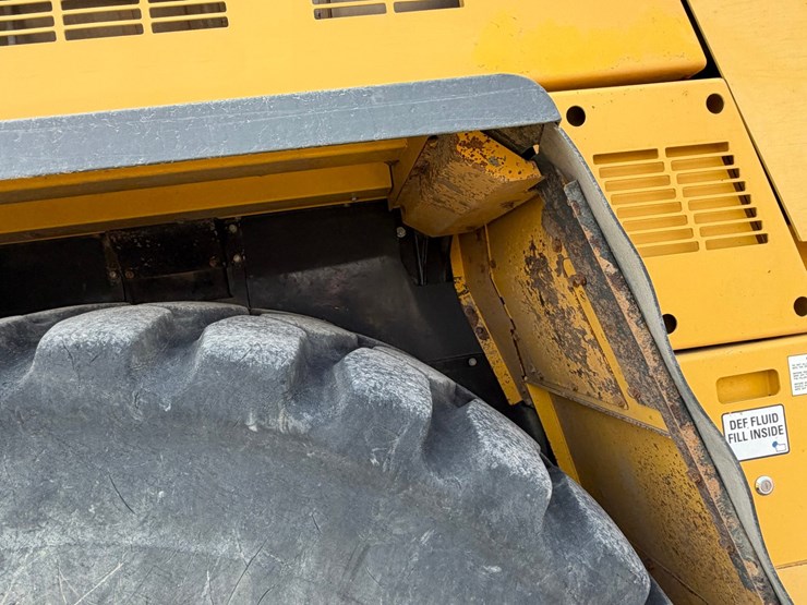 2016-komatsu-hm400-5-image-21