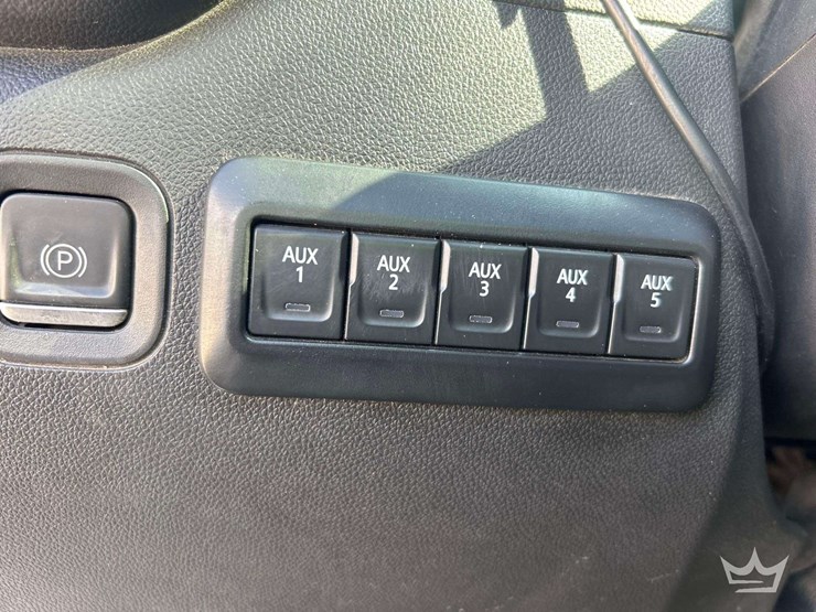 2022-gmc-sierra-2500-image-21