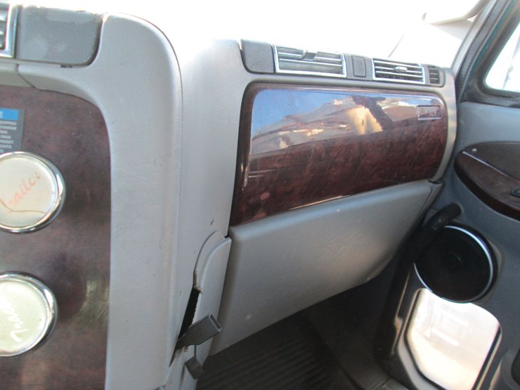 #44764-•-2009-freightliner-coronada-sleeper-s/a-truck-tractor-1fvxfb0099dad1670-inv#44764-image-31