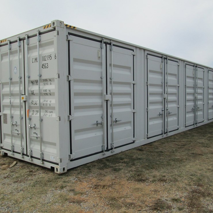 #46137 • 40' Shipping Container CIMU102195 INV#46137