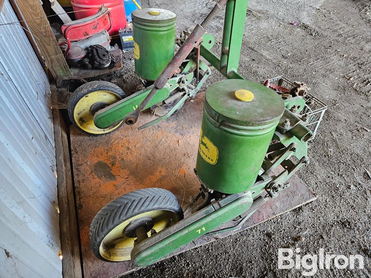 john-deere-71-image-5