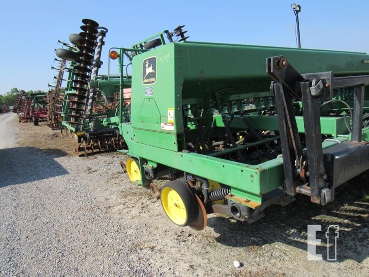 1993-john-deere-750-image-15
