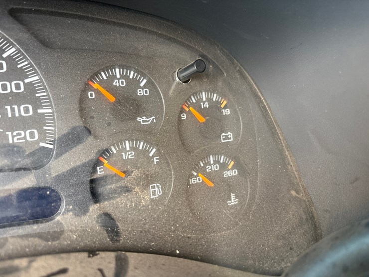 2003-chevrolet-2500-image-46