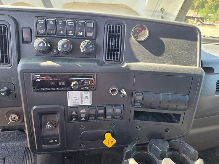 #25286-•-2021-international-hv607-truck-image-67