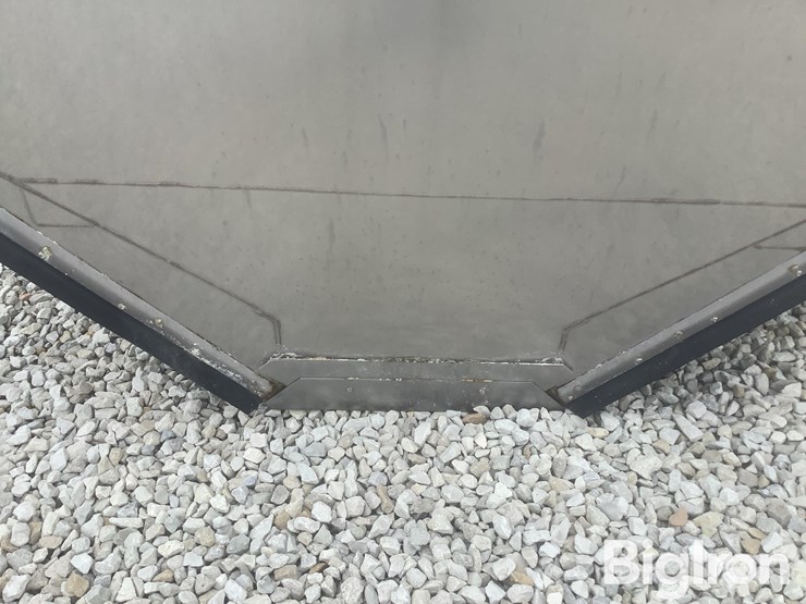 new-leader-l3220g-multapplier-fertilizer-box-image-18