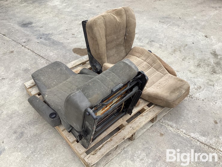 kenworth-box-seat-passenger-side-image-7