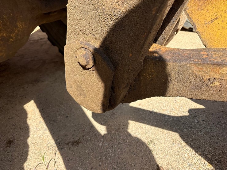 komatsu-wa500-1le-image-43