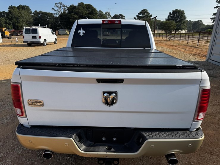 2014-dodge-1500-image-5