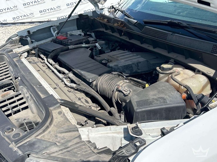 2022-chevrolet-silverado-1500-image-10