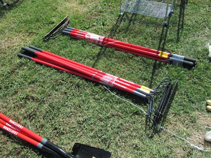 #50160-•-lot-of-(6)-unused-craftsman-metal-teeth-rakes-inv#50160-image-1