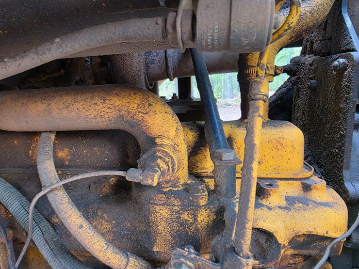 deere-555g-image-19