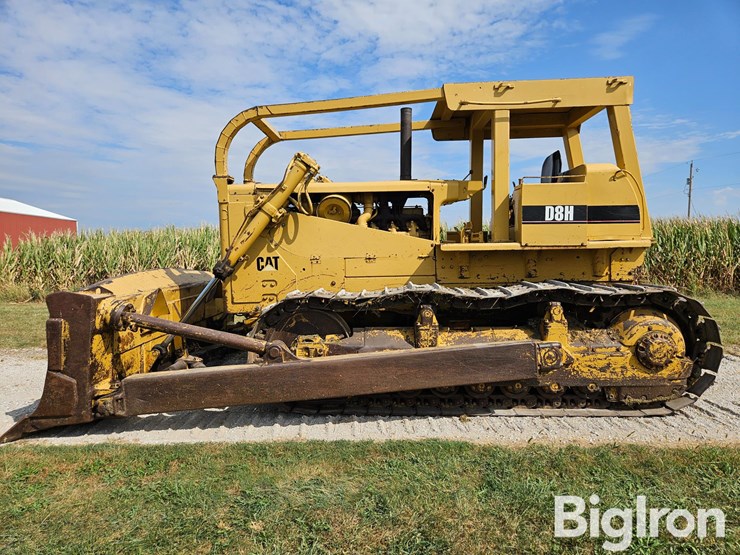 1968-caterpillar-d8h-image-8