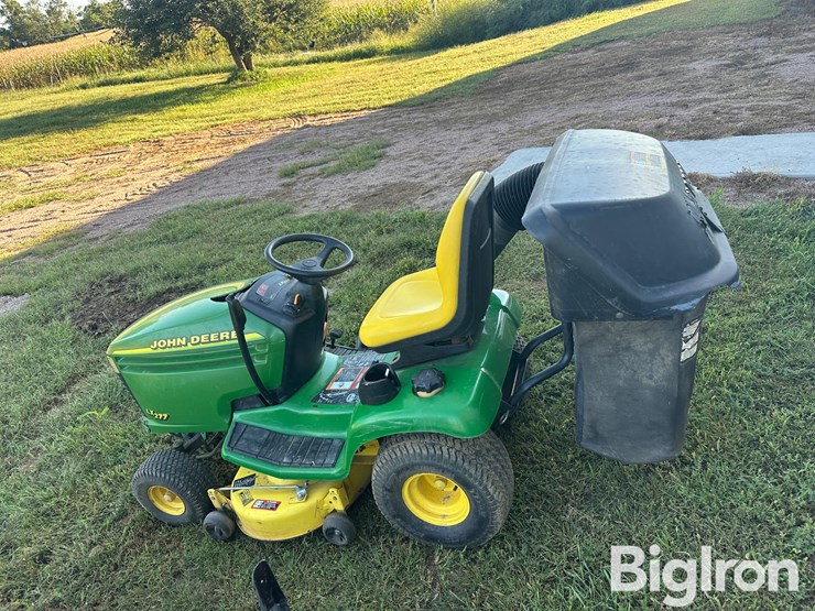 john-deere-lx277-image-8
