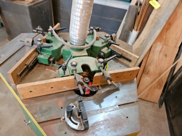 #8714-•-router-and-jointer-table-image-20
