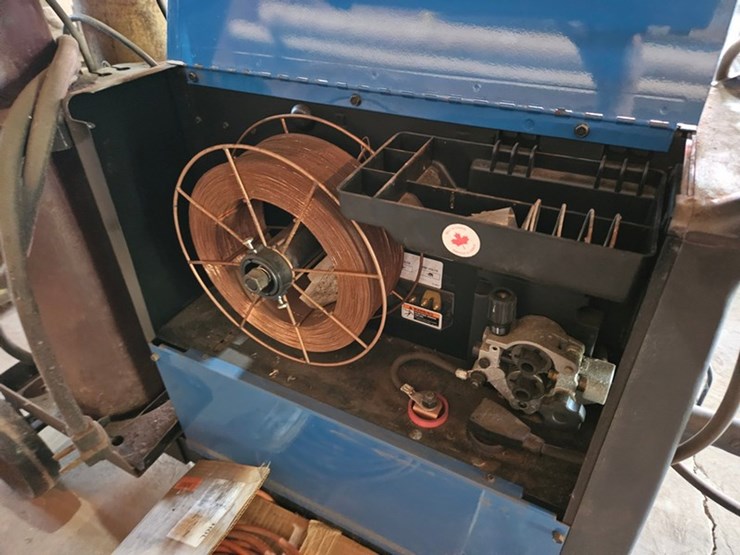#8712-•-miller-millermatic-251-welder-image-24