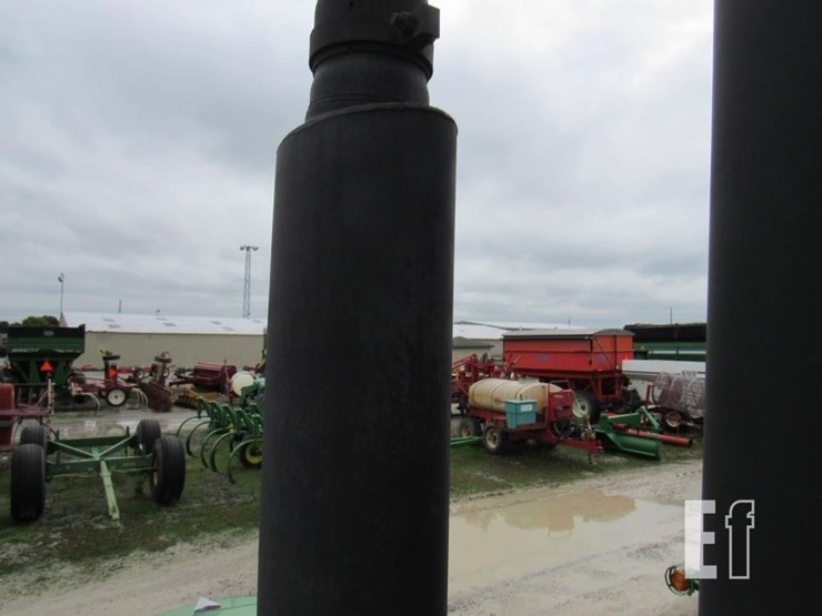 john-deere-4440-image-31