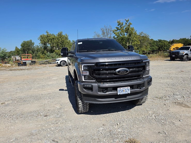 2022-ford-f250-image-25
