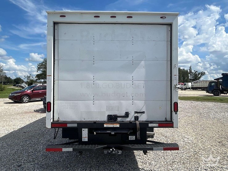 2019-ford-e350-image-24