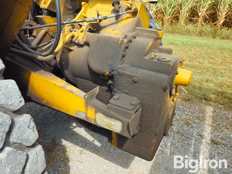 1974-caterpillar-613b-image-9