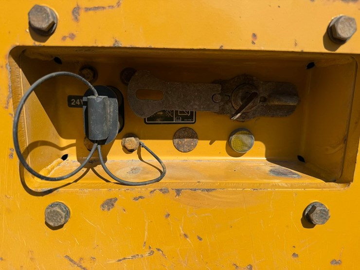 2017-caterpillar-988k-image-108