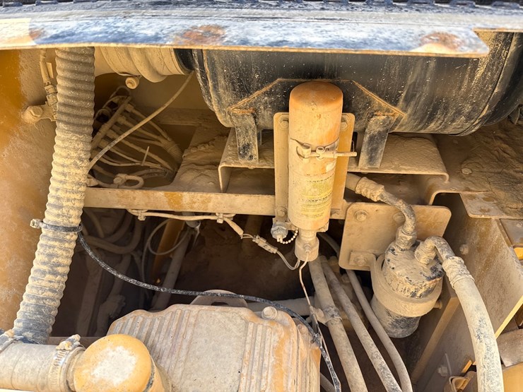 2010-caterpillar-980h-image-92