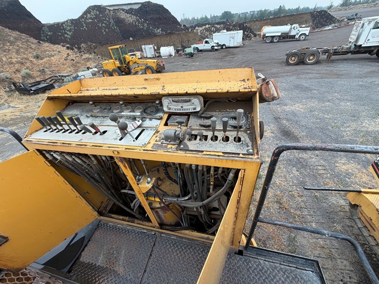 caterpillar-pr-450-image-78