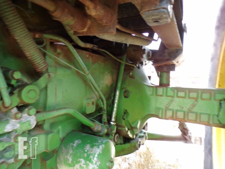 john-deere-4240-image-24