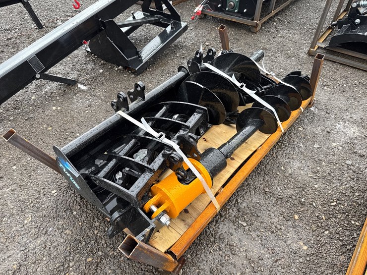 #6054-•-mini-excavator-attachment-package-image-1