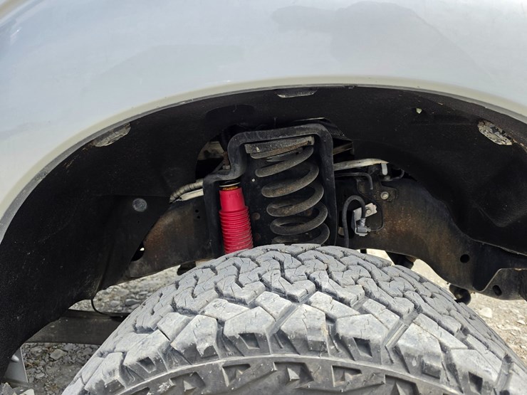 2015-ford-f350-image-40