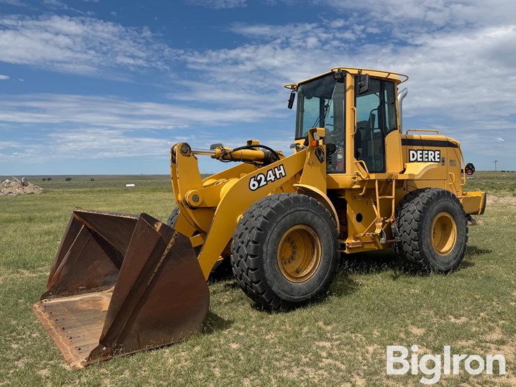 2001-deere-624h-image-1
