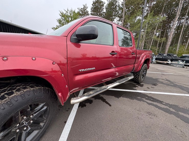 #1929-•-2007-toyota-off-road-pickup-truck-image-12