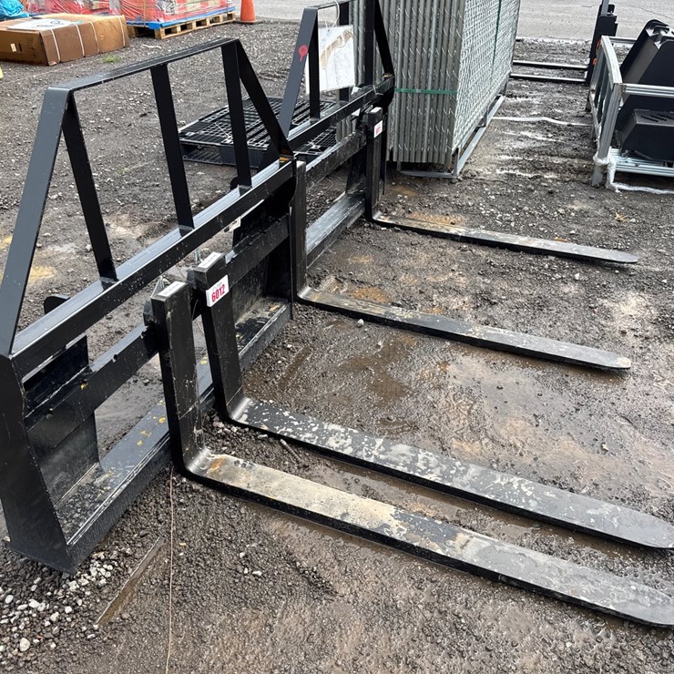 #6012 • 48" SKID STEER PALLET FORKS