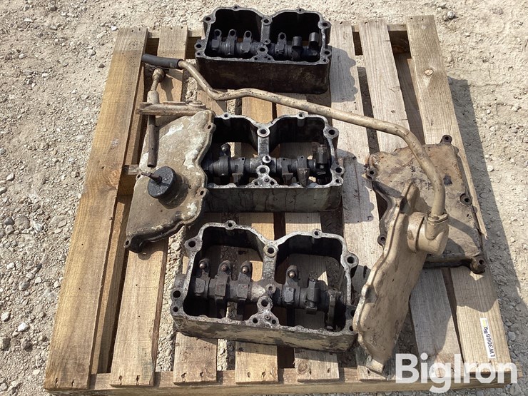 cummins-small-cam-rocker-box-image-4