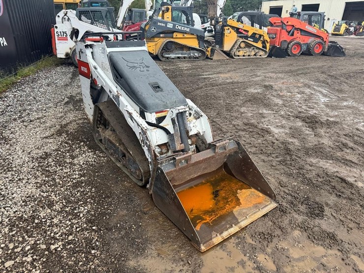2019-bobcat-mt85-image-8